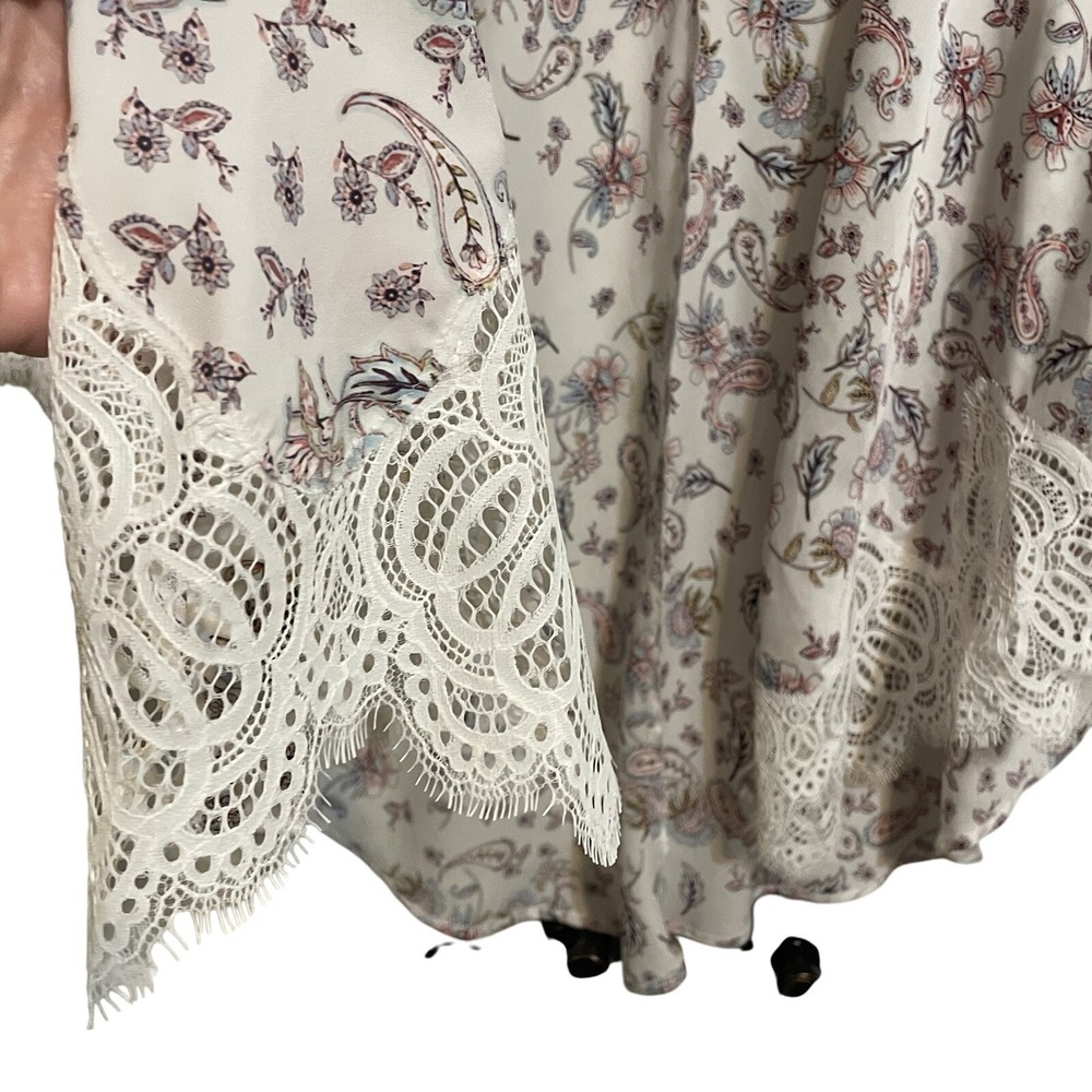 Victoria's Secret White Floral‎ Paisley Kimono with Lace Sleeves XS/S - Picture 6 of 9